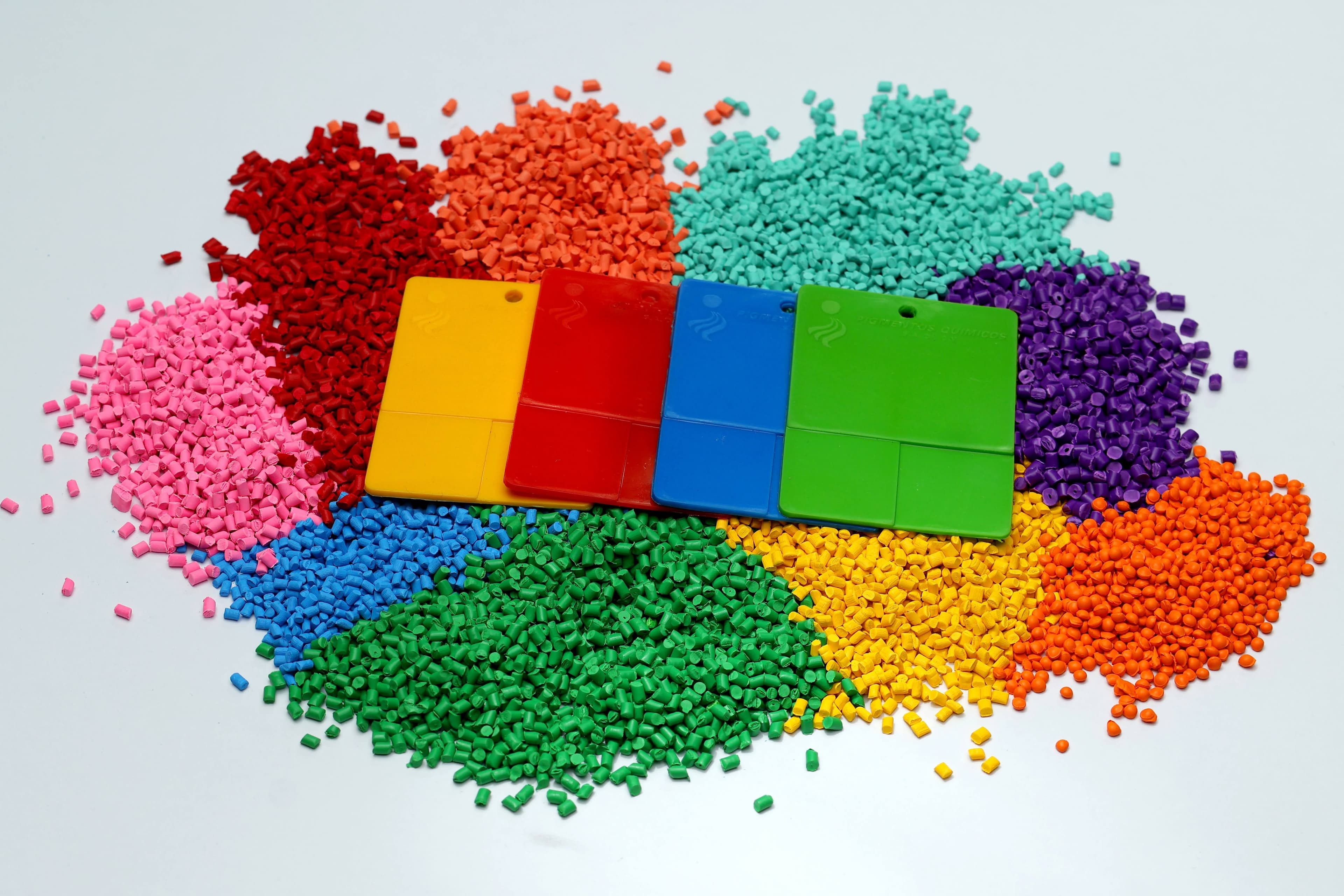 Masterbatch colorido — variedad de pellets de pigmento