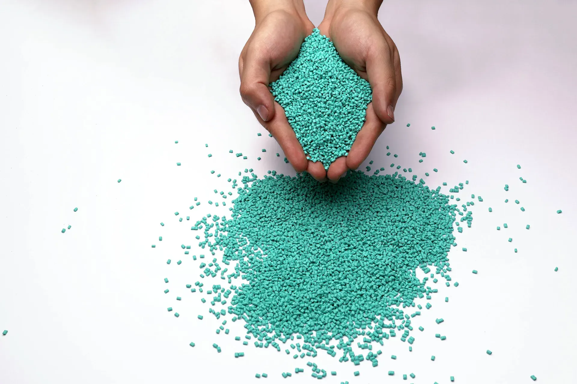 pigments for polyethylene
